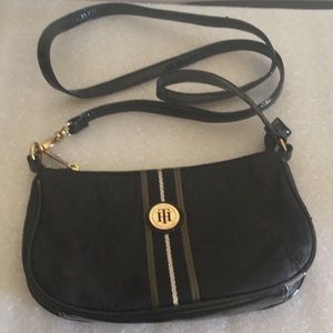Cute Tommy Hilfiger Black Small Crossbody Bag